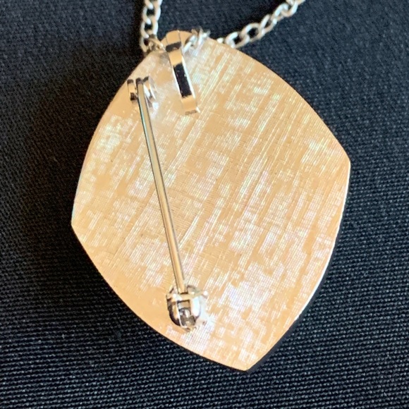 Art Deco Style Enamel Silver Tone Brooch Pendant - Picture 7 of 8